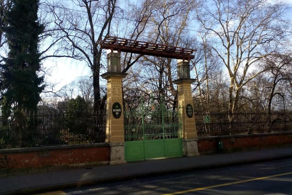 Zagreb Botanical Garden Budget Apartment Ngoại thất bức ảnh